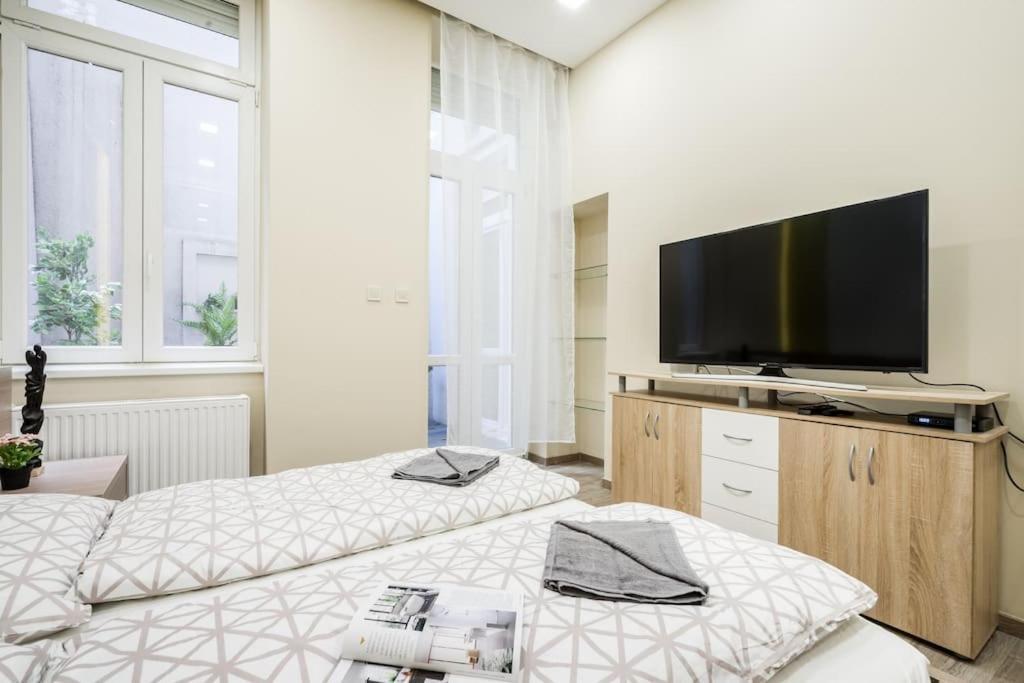 부다페스트 Szalag Utca 6 Luxurious Flat Castle District 아파트 외부 사진